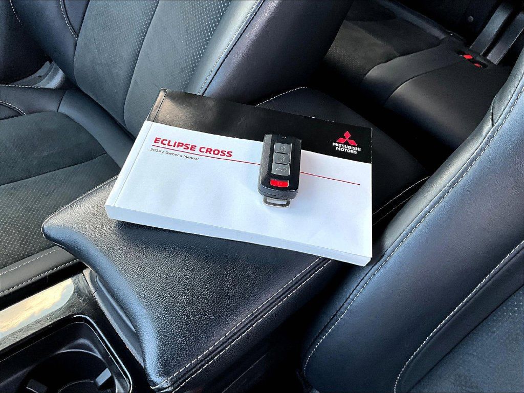 Used 2024 Mitsubishi Eclipse Cross SE AWD/4WD image 38