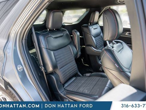Used 2025 Ford Explorer ST-Line AWD/4WD image 24