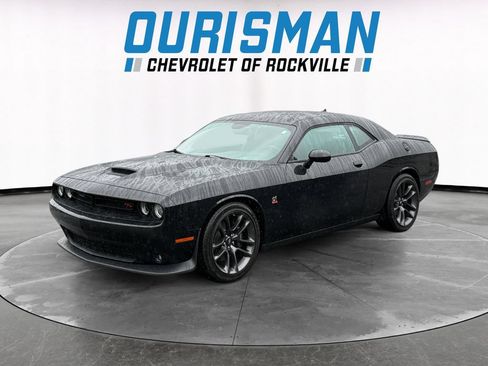 Used 2023 Dodge Challenger R/T Scat Pack w/ Plus Package RWD image 2