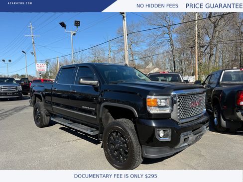 Used 2015 GMC Sierra 2500 Denali w/ Driver Alert Package image 1