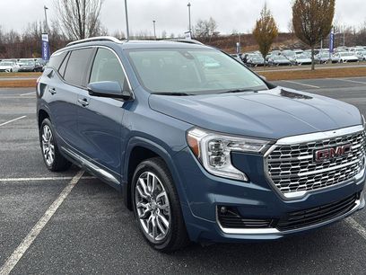 Used 2024 GMC Terrain Denali w/ Denali Premium Package