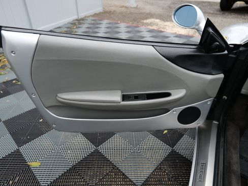 Used 2002 Ferrari 360 Spider image 13