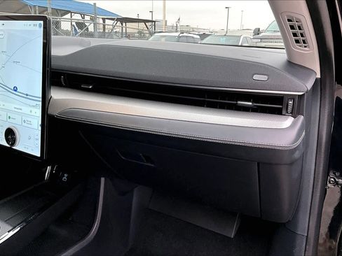 Used 2021 Ford Mustang Mach-E Select image 18