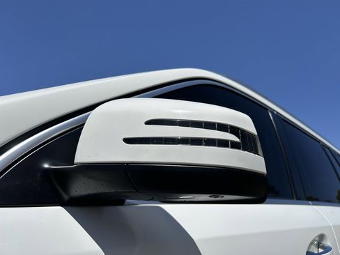 Used 2015 Mercedes-Benz GL 450 4MATIC image 11