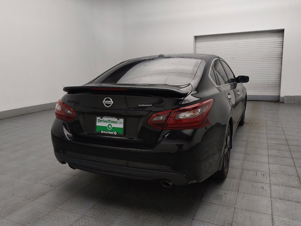 Used 2018 Nissan Altima 2.5 SR w/ SR Midnight Edition FWD image 9