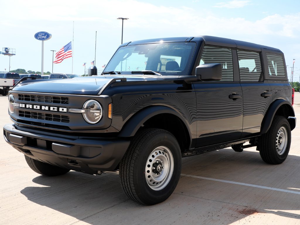 New 2026 Ford Bronco 4-Door AWD/4WD image 7