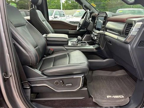 Used 2022 Ford F150 Lariat w/ Equipment Group 502A High AWD/4WD image 18