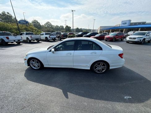 Used 2012 Mercedes-Benz C 250 Sedan image 14