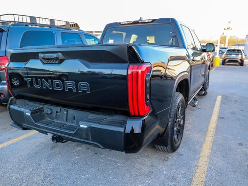 Used 2024 Toyota Tundra SR5 w/ SR5 Premium Package image 9