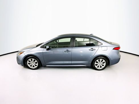 Used 2023 Toyota Corolla LE image 4