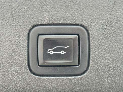 Used 2022 Chevrolet Tahoe High Country w/ Max Trailering Package AWD/4WD image 32