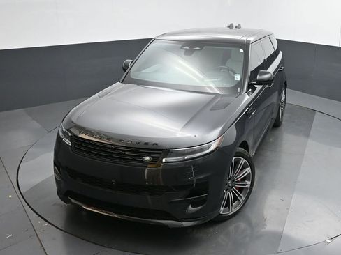 Used 2025 Land Rover Range Rover Sport Autobiography image 40