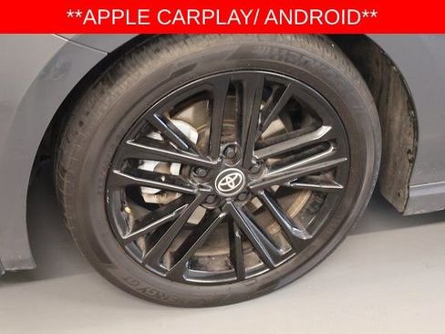Used 2025 Toyota Camry SE image 9