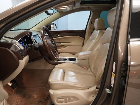 Used 2015 Cadillac SRX Luxury image 6