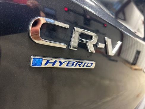 Certified 2025 Honda CR-V Sport image 9