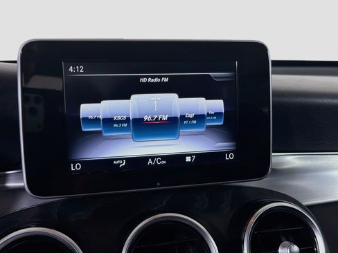 Used 2019 Mercedes-Benz GLC 300 4MATIC image 21