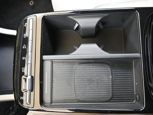 New 2026 Hyundai Tucson Limited image 36