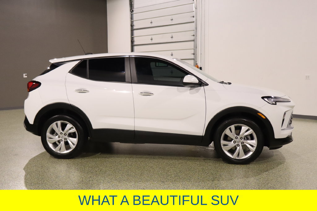 Used 2025 Buick Encore GX Preferred FWD image 11