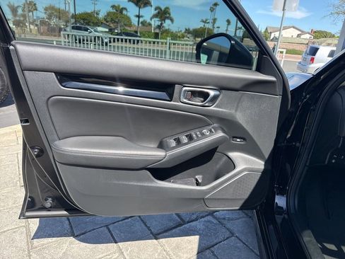 Used 2024 Honda Civic Touring image 12