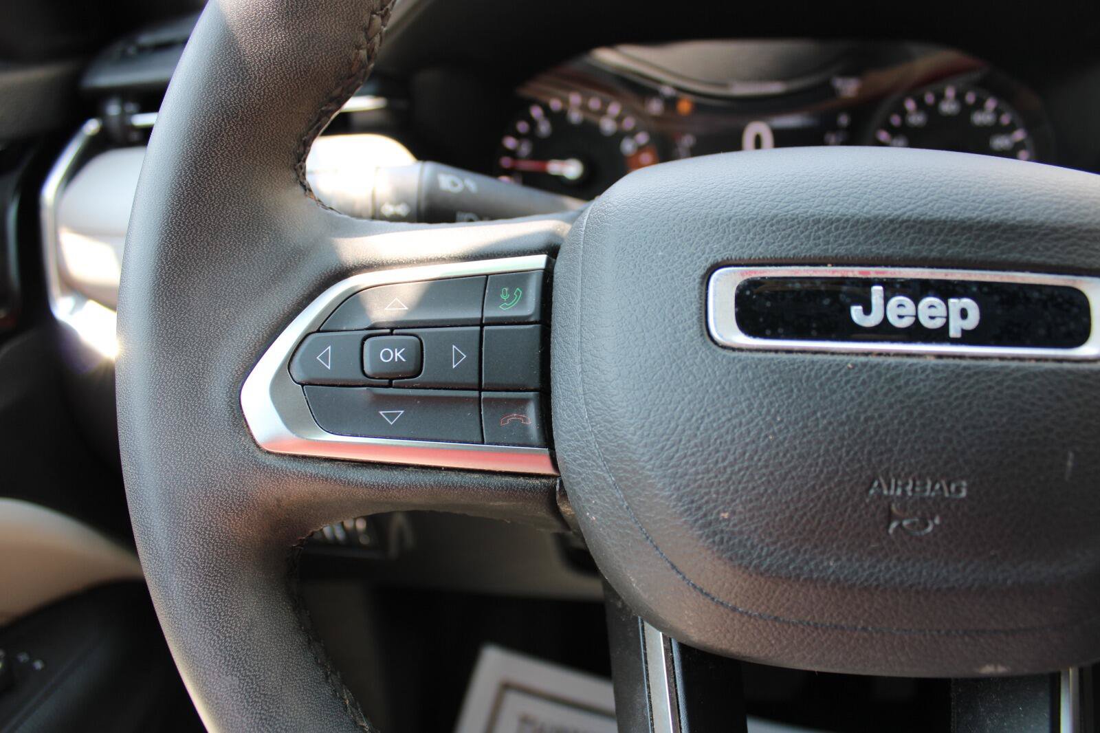 Used 2023 Jeep Compass Limited AWD/4WD image 14