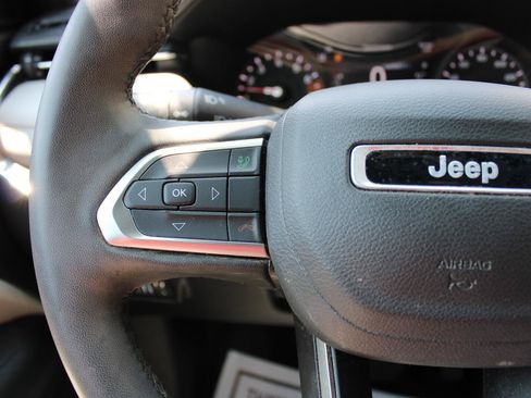 Used 2023 Jeep Compass Limited AWD/4WD image 14