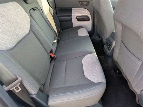 Used 2025 Ford Maverick XLT w/ XLT Luxury Package image 18