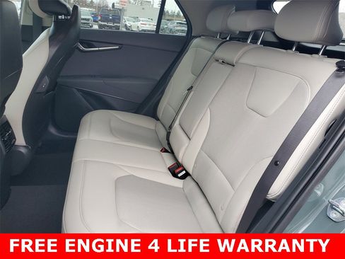 Certified 2024 Kia Niro EX image 28