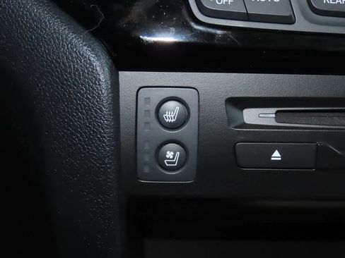 Certified 2022 Honda Pilot Black Edition image 26