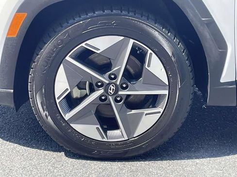 Used 2025 Hyundai Tucson SEL FWD image 11