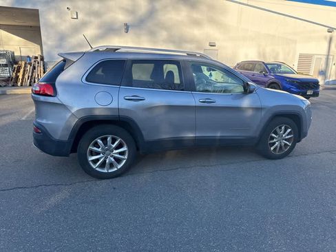 Used 2015 Jeep Cherokee Limited image 10