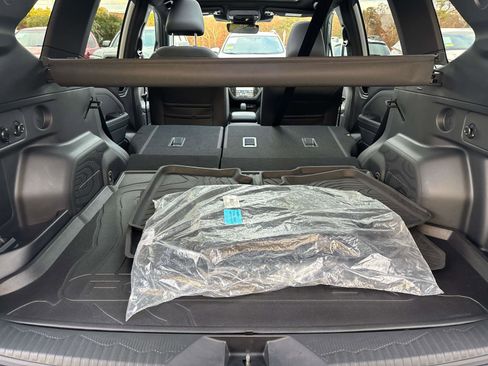 Certified 2025 Subaru Forester Premium image 17