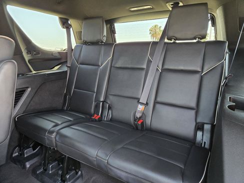 Used 2023 Cadillac Escalade Sport AWD/4WD image 24