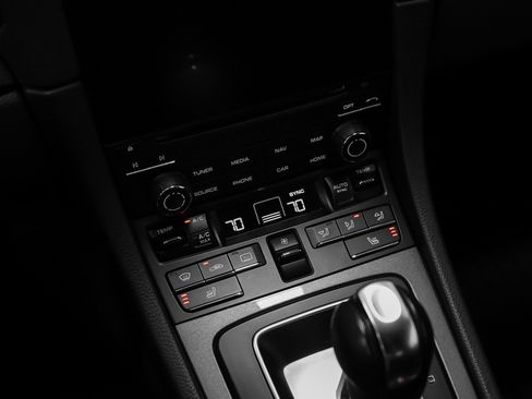 Used 2017 Porsche 911 Carrera S image 47