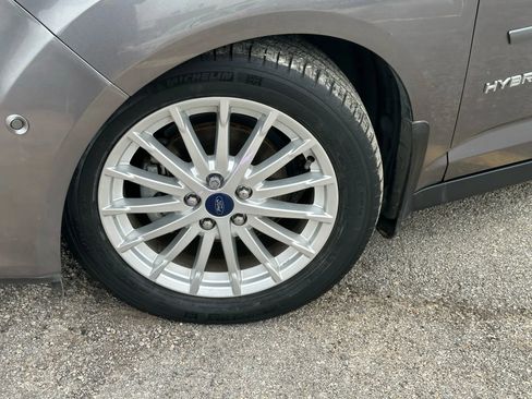 Used 2013 Ford C-MAX SEL image 40