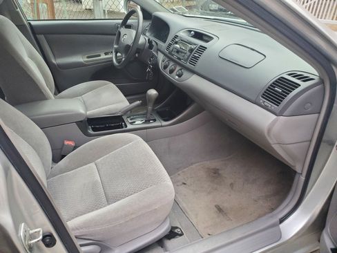 Used 2003 Toyota Camry LE image 14