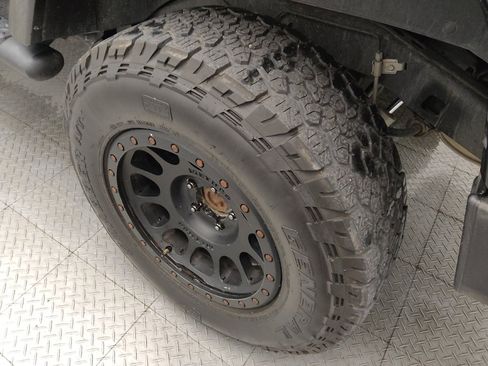 Used 2014 Jeep Wrangler Unlimited Rubicon w/ Max Tow Package image 31