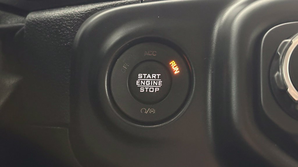 Used 2021 Jeep Wrangler Unlimited Sahara w/ Uconnect 4C Nav & Sound Group AWD/4WD image 36