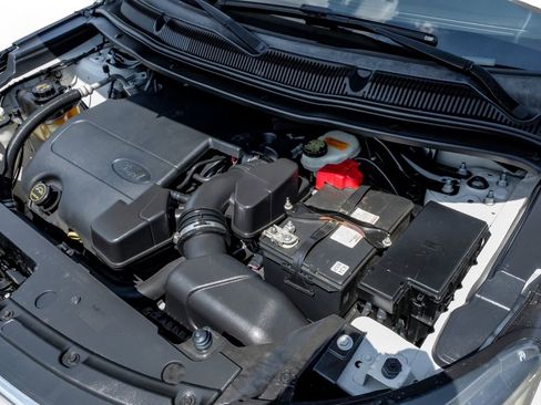 Used 2017 Ford Explorer XLT w/ Equipment Group 202A image 55