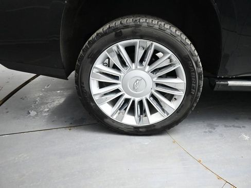 Used 2015 Cadillac Escalade Platinum image 15