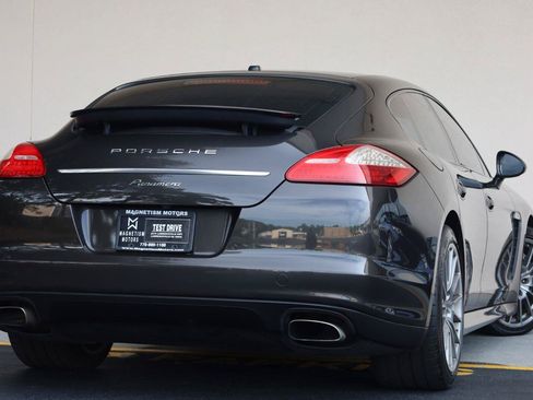 Used 2011 Porsche Panamera 4 AWD/4WD image 8