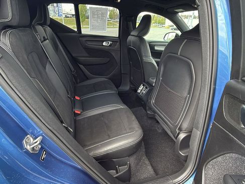 Used 2019 Volvo XC40 T5 R-Design AWD/4WD image 19