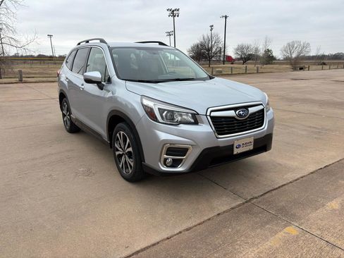 Used 2020 Subaru Forester Limited w/ Popular Package #3 image 31