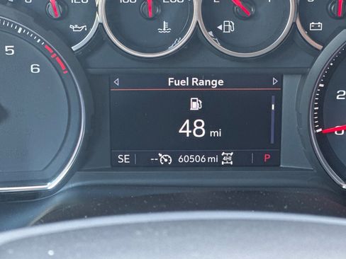 Used 2021 Chevrolet Tahoe RST AWD/4WD image 28