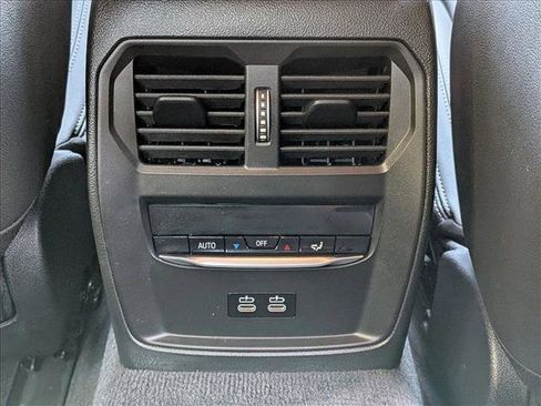 Used 2025 BMW i4 eDrive40 w/ Premium Package RWD image 18