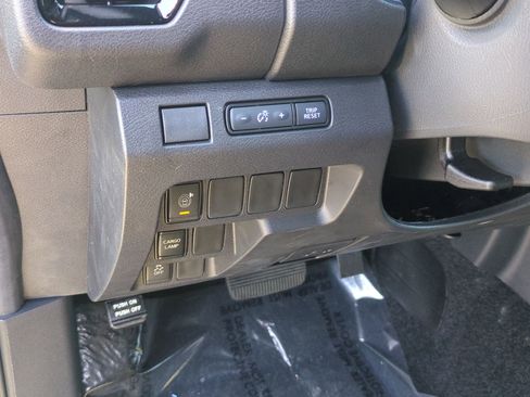 New 2026 Nissan Frontier SV w/ All-Weather Content Package AWD/4WD image 13