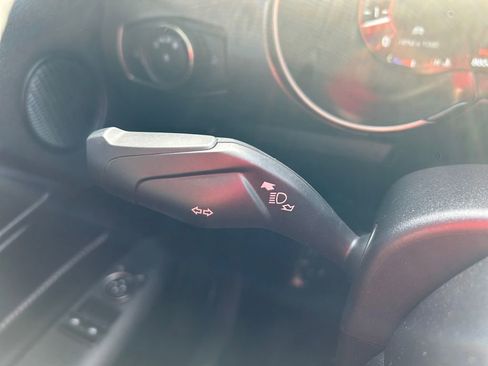 Used 2022 Ford Mustang Shelby GT500 w/ Technology Package image 23