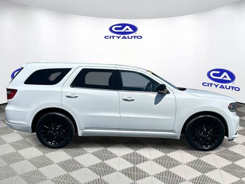 Used 2016 Dodge Durango R/T w/ Technology Group image 2