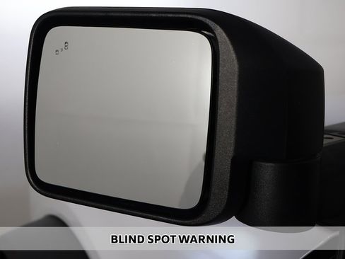 Used 2022 Ford Bronco Badlands image 6