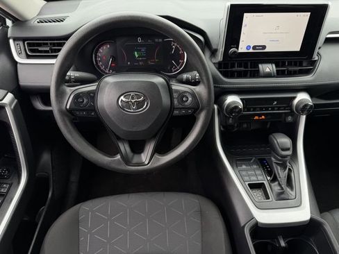 Certified 2025 Toyota RAV4 XLE AWD/4WD image 12