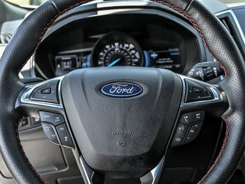 Certified 2023 Ford Edge ST-Line AWD/4WD image 22
